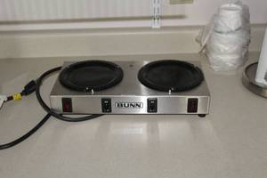 lot 114 image: Bunn 2-Burner Hot Plate