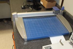 lot 341 image: GBC AccuCut A510pro Paper Cutter