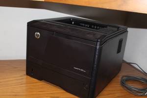 lot 364 image: HP LaserJet Pro 400 M401n Printer