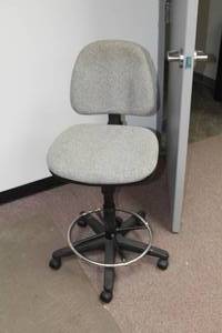 lot 465 image: Rolling Office Chair