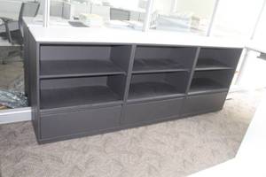 lot 491 image: Storage UnitFile Cabinet