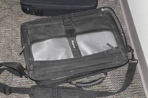 lot 496 image: Targus Laptop Computer Bag