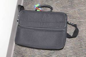 lot 502 image: Laptop Computer Bag