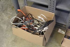 lot 164 image: Lot of (1 Box) Assorted Power Cords