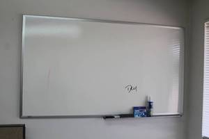 lot 609 image: Dry Erase Board