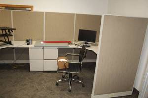 lot 642 image: Lot of (2) Cubicles with Office Desk, File Cabinets, Rolling Office Arm Chair