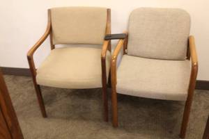 lot 659 image: Lot of (2) Fabric Padded Office Arm Chair