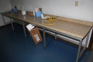 lot 675 image: Conference Table