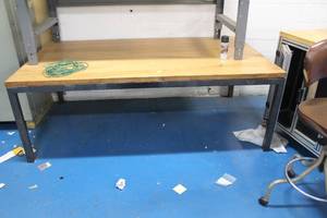 lot 707 image: MetalWood Top Shop Table