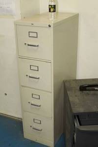 lot 711 image: Hon File Cabinet 4-drawer