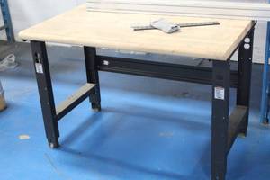 lot 733 image: MetalWood Adjustable Workstation