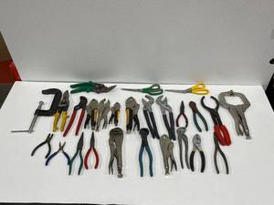lot 30 image: Assorted Pliers and More