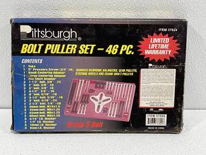 lot 33 image: Bolt Puller Set
