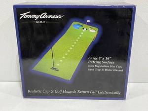 lot 40 image: Tommy Armour Practice Putting Green