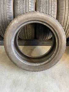 lot 82 image: Toyo Celsius Tire