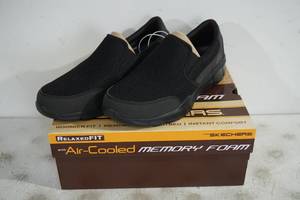 NEW Skechers Equalizer 3.0 Slip On Shoes - Mens 11
