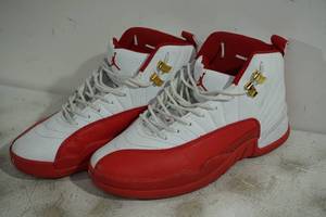 Nike Jordan 12 OG Cherry Shoes - Size 7