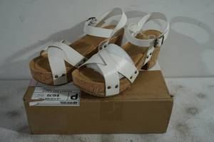 NEW Journee Collection Valentina Shoes - Womens 9