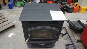 lot 21 image: American Harvest Corn & Pellet Multifuel Stove