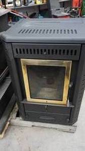lot 24 image: St. Croix Greenfield Stove