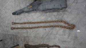 lot 33 image: 11 Ft. Chain