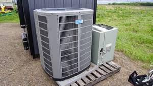 lot 39 image: Five Ton Central Air Unit-Precise American Standard Gold Series