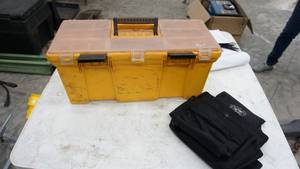 lot 71 image: Tool Box--Tool Pouch