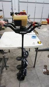 lot 83 image: Strike Master Ice Auger--- (Broken Handle)