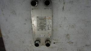 lot 103 image: AIC Heat Exchanger- LB31-20X     5 X 12 20 Plate