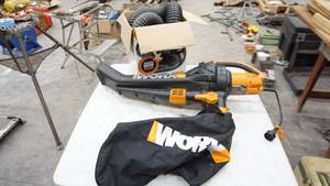 lot 118 image: Leaf Pro Blower--WORX--WG500