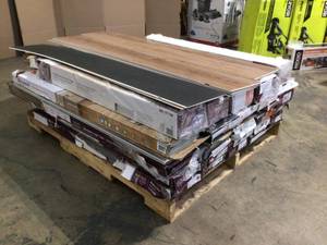 Pallet with mix flooring various models and conditions