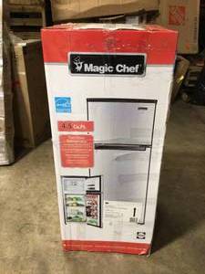 Magic Chef 4.5  2 Door Mini Fridge in Stainless Look with Freezer open box review pictures
