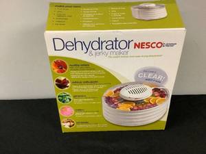 Dehydrator
