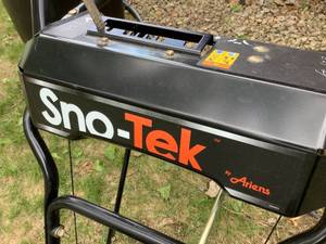 Sno-Tek by Ariens Snowblower