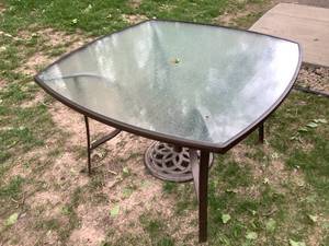 Patio Table & Umbrella Stand