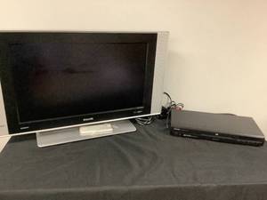 TV and DVD Player Lot 2