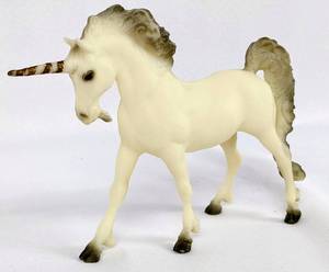 lot 37 image: 3 Breyer Little Bits  Paddock Pals 9020 Unicorn with Pkg  9025 Clydesdale  1614 Arabian Stallion