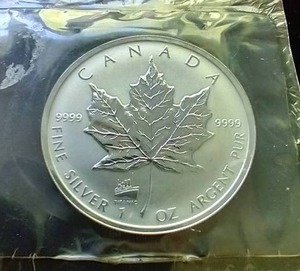 1998 1 Oz. Canadian Maple With Titanic Privy Mark