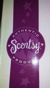 lot 328 image: Scentsy and Party Life Collection
