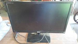lot 393 image: LG 23in. Monitor