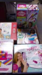 lot 445 image: Crafting Kits