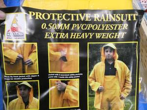 Mens Small Rain suit - Jacket, bibs, hood