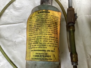 lot 18 image: Lot of 2 intake cleaners