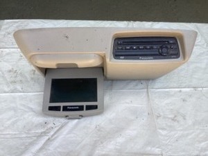 lot 77 image: Panasonic DVD player from a 2004 GMC Denali