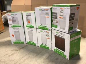 lot 55 image: Lot of Assorted  Humidifier  by AIRCARE Various Models and Conditions Customer Returns See Pictures