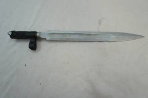 lot 76 image: rifle bayonet
