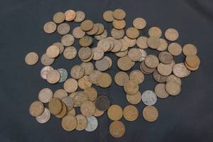 lot 9 image: wheat pennies