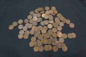 lot 25 image: wheat pennies