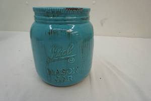 lot 49 image: decorative mason jar