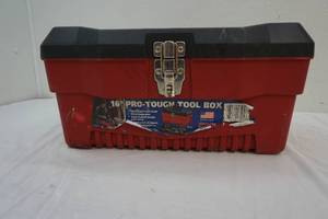 lot 104 image: stack on tool box